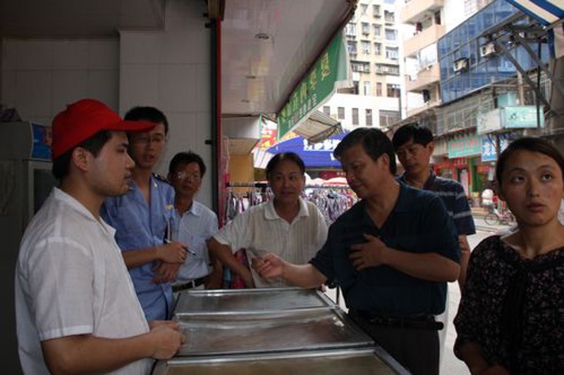休闲零食行业动态：批发商的新机遇